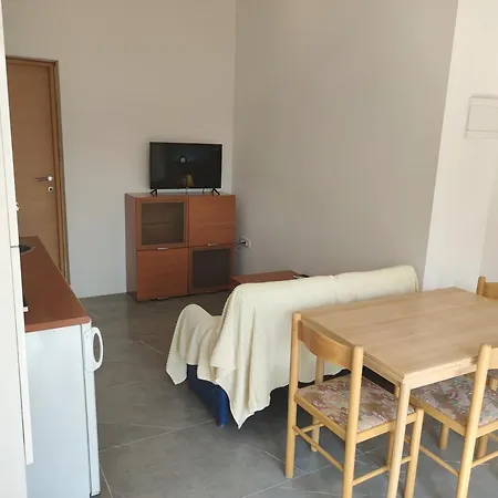Green Paradise Apartment *
